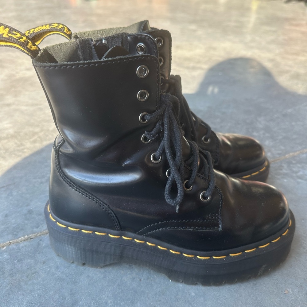 Dr. Martens Jadon platform boots. Size 6